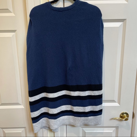 Two by Vince Camuto Sweater Vest Cardigan - Picture 4 of 4